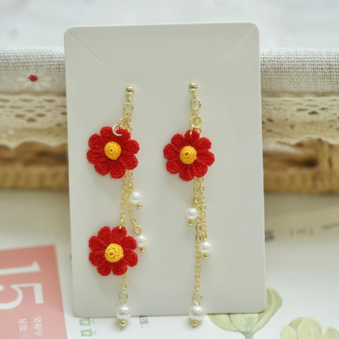 Daisy Tassel Pearl Earrings