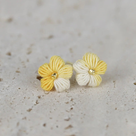 Onirr Handcraft Micro Crochet Gradient Puff Flower Earrings Yellow