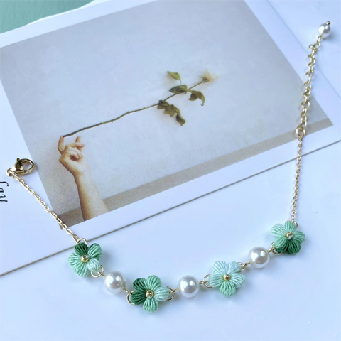 Puff Flower And Pearl Bracelet