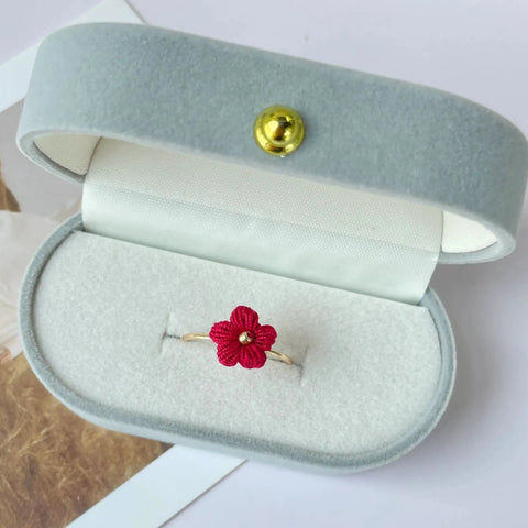 Solid Puff Flower Ring