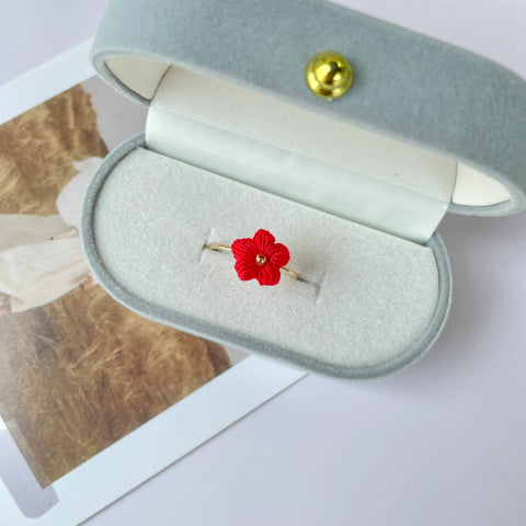 Solid Puff Flower Ring