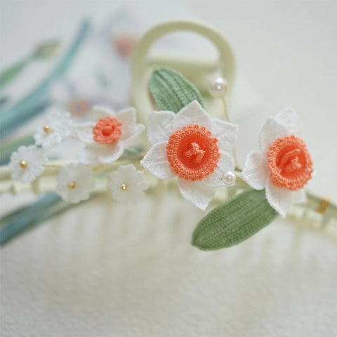 Onirr Handmade Micro Crochet Claw Clip D Coral 1