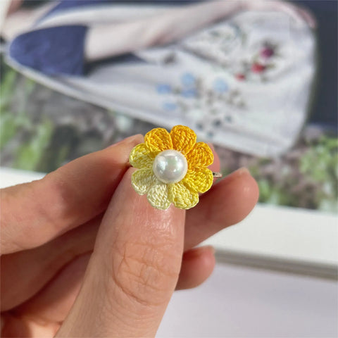 Onirr Handmade Micro Crochet Daisy Pearls Ring Gold