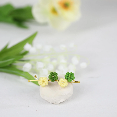 Onirr Handmade Micro Crochet Solid Puff Flower Hairpin Green and Corn silk
