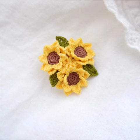 Onirr Handmade Micro Crochet Sunflower Brooch Gold