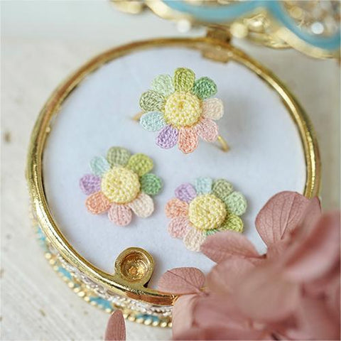 Onirr Handcraft Micro Crochet Rainbow Flower Rotatable Ring