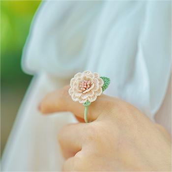 Rose Solid Color Ring