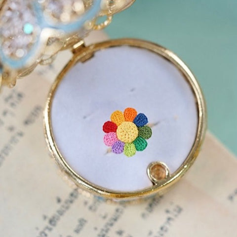 Onirr Micro Crochet Rainbow Flower Rotatable Ring